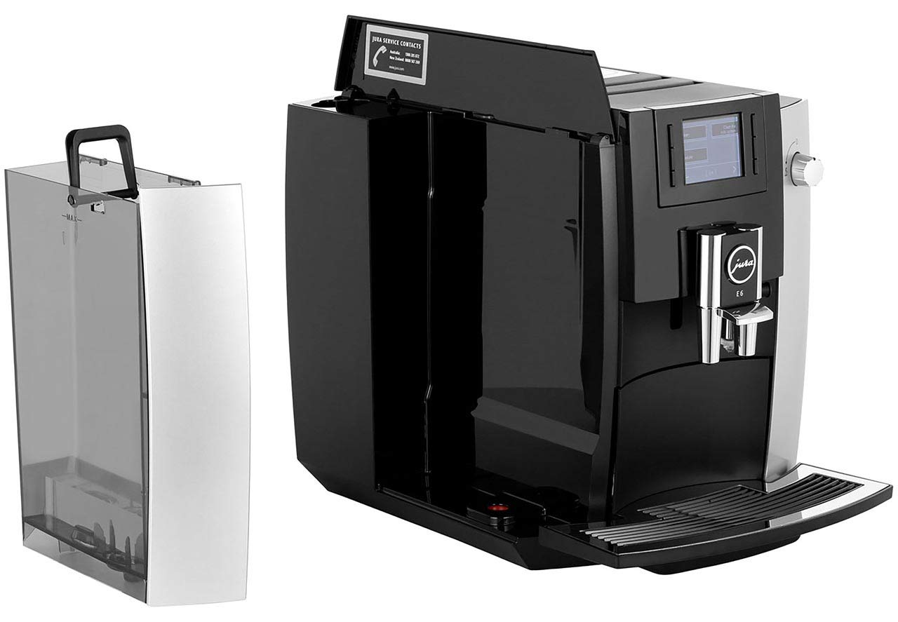 The Jura E6 has a removable 1.9 litre water tank